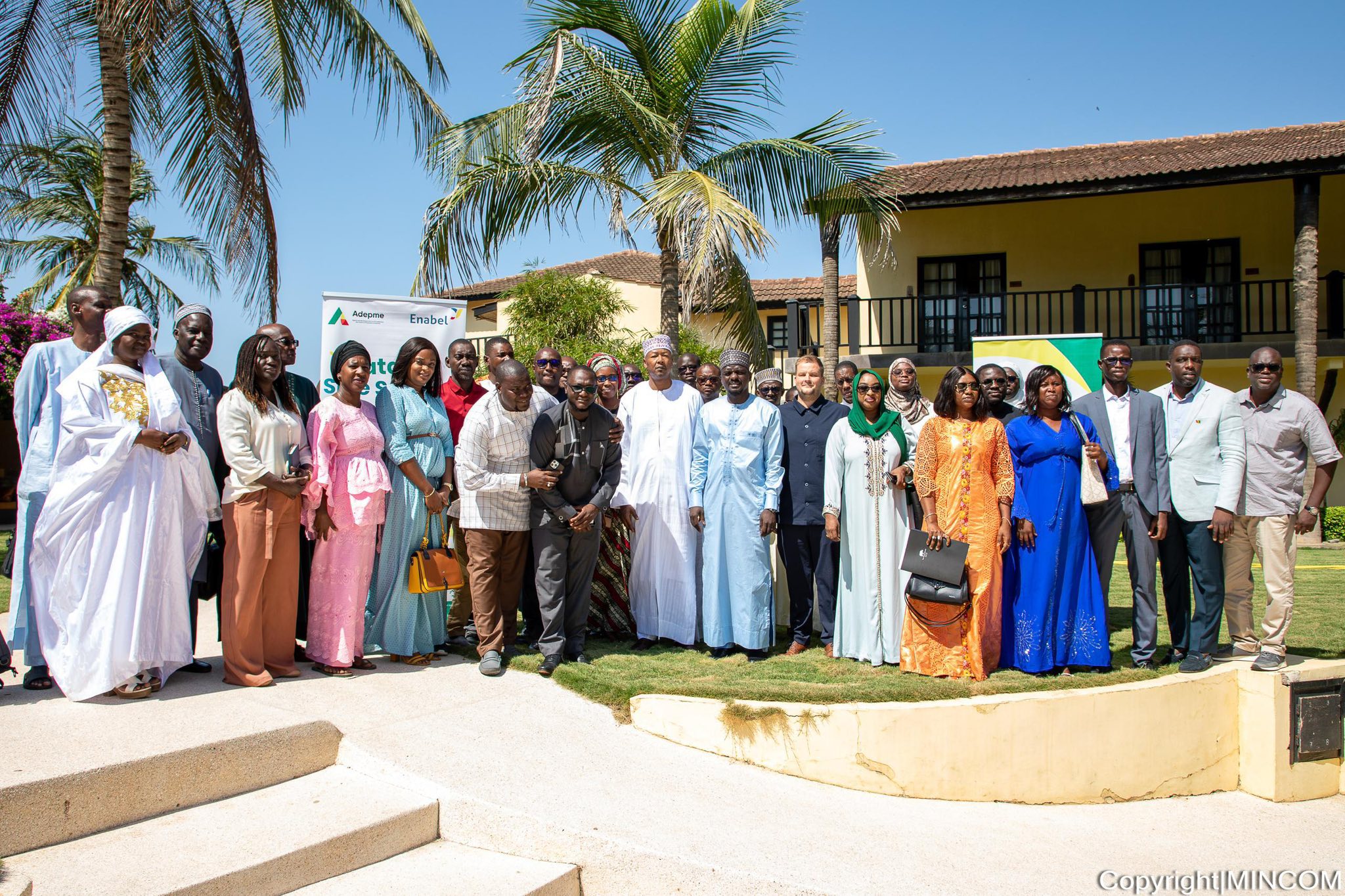 Photo de famille après l'Atelier technique de Saly. La validation de l'Indice de Formalisation est le fruit d'une riche collaboration entre l'ADEPME, ENABEL et un écosystème mobilisé, où le CERIP a porté la voix des structures d'accompagnement.